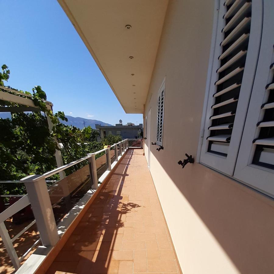 Collaku Apartment'S Vlorë Extérieur photo