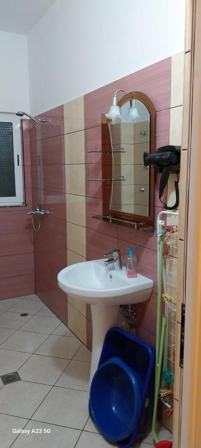 Collaku Apartment'S Vlorë Extérieur photo